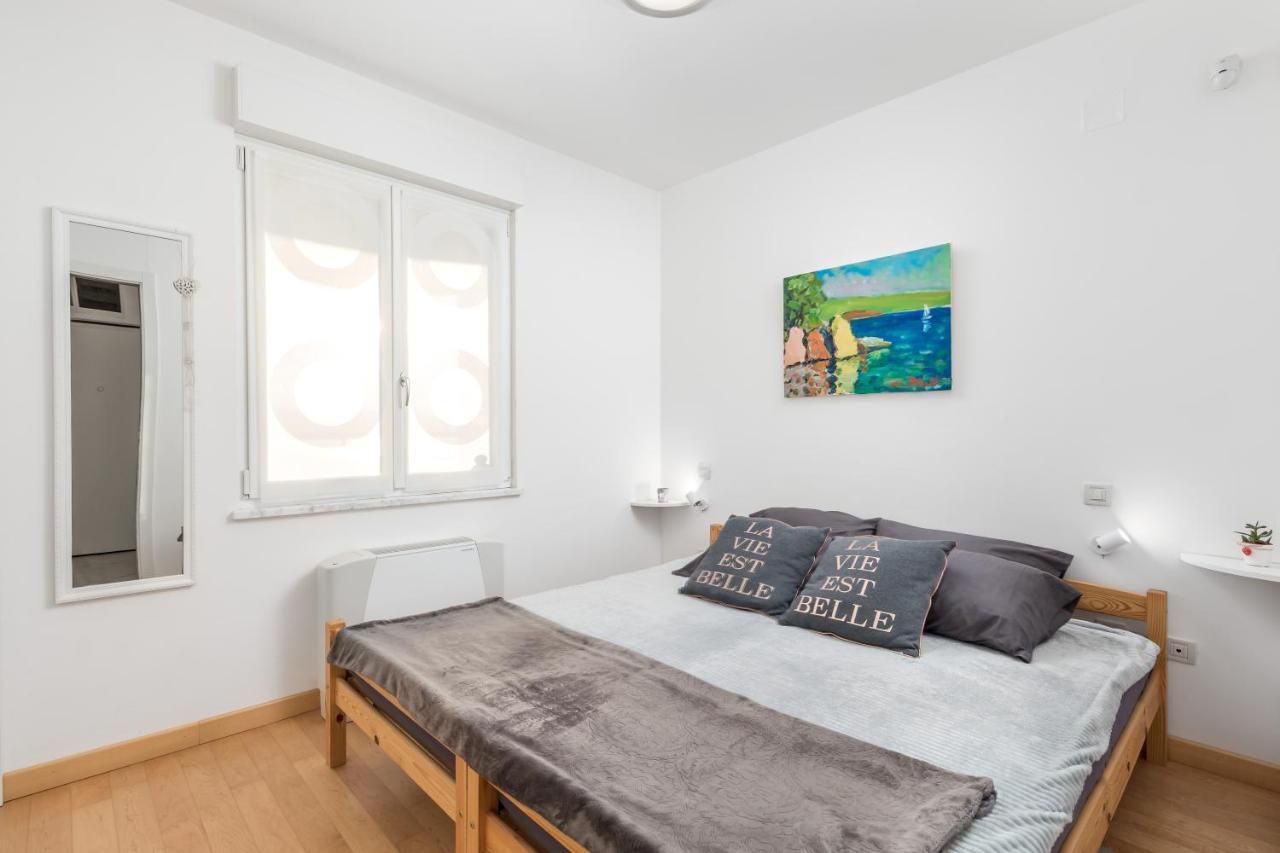 Apartment Maja Opatija With Free Private Parking And Lovely Sea View Terrace Kültér fotó