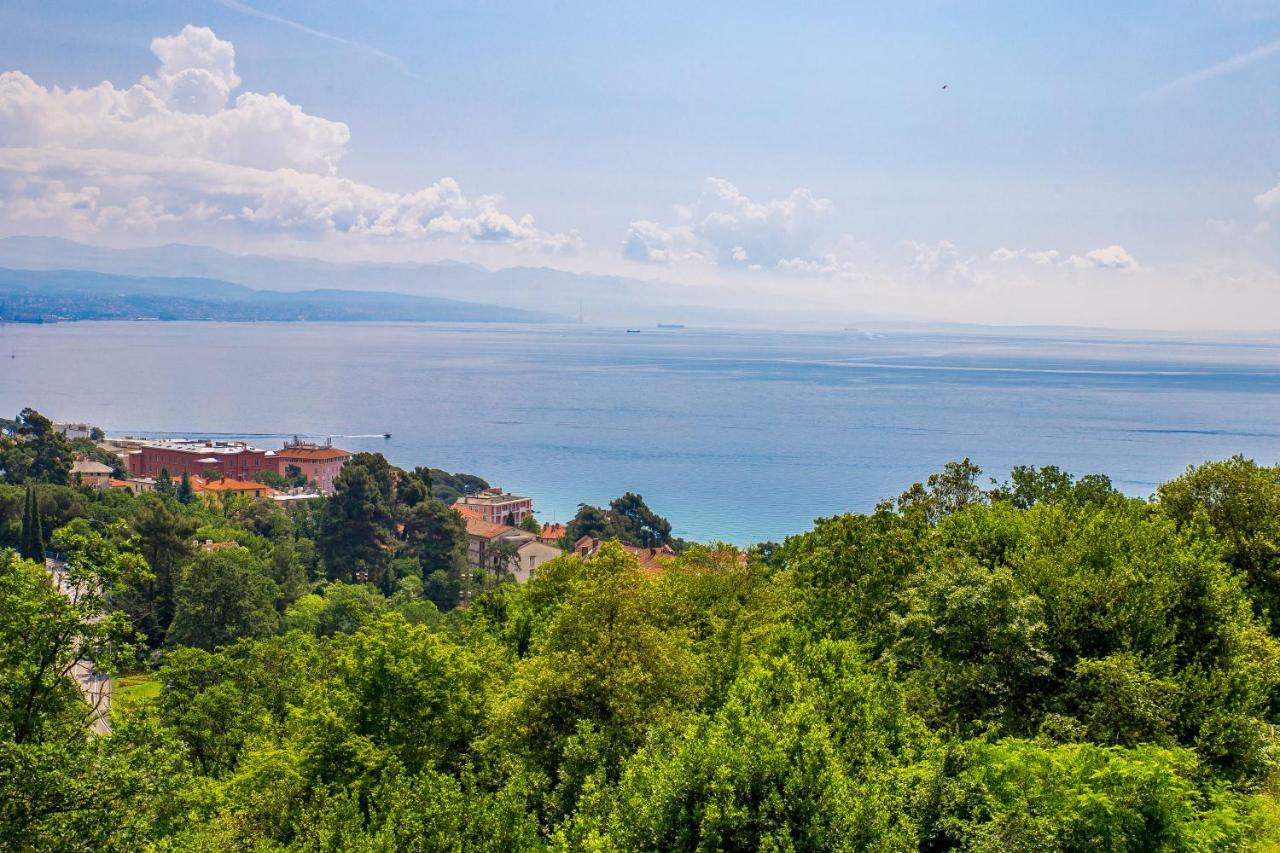Apartment Maja Opatija With Free Private Parking And Lovely Sea View Terrace Kültér fotó